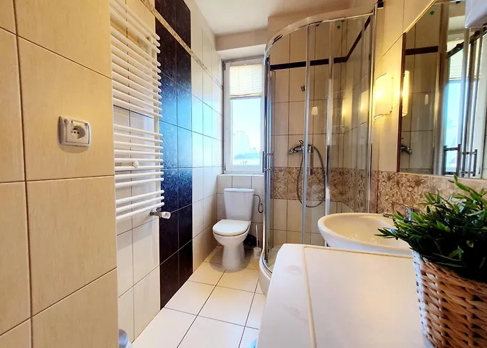 Iv & Parking Lejlighed